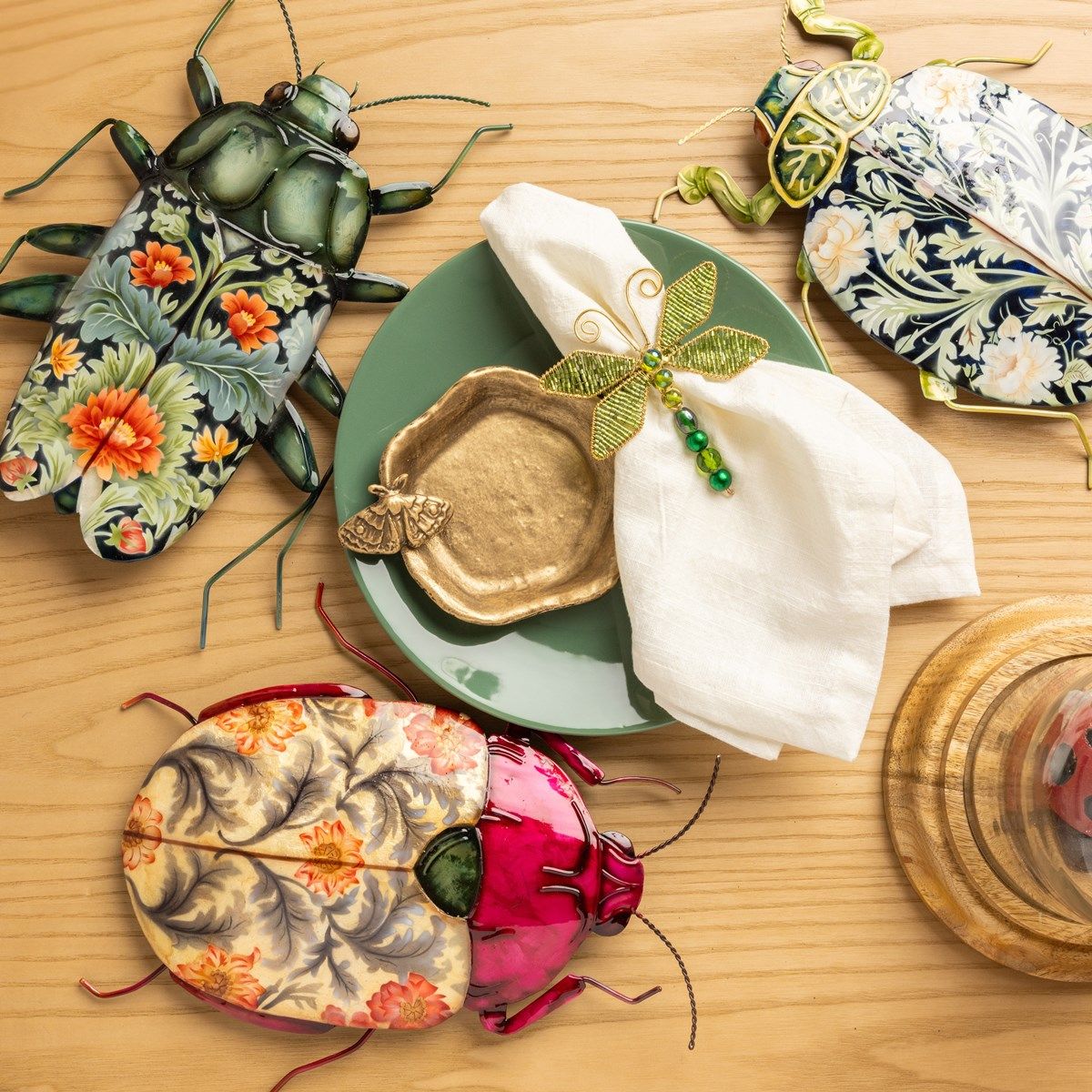 Bugs & Botanicals