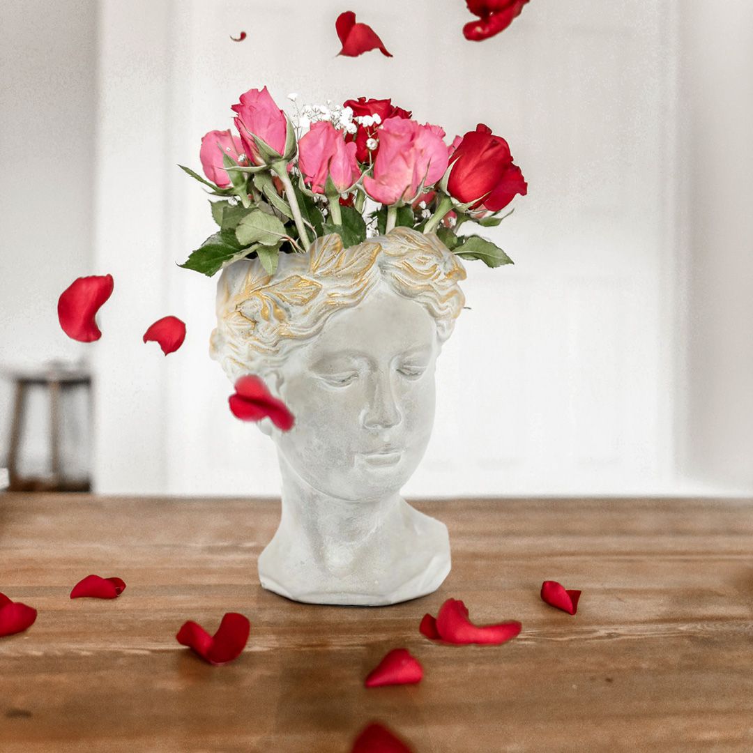 Valentine's Day is less than a month away! ❤️🤍❤️🤍⁠ Last chance to fill your shop with our Aphrodite, Baci and other love-themed planters before the "big" day.⁠
