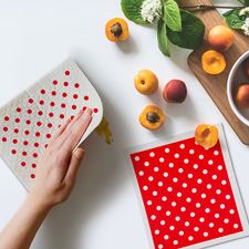 /shop/?MainCategory=Kitchenware&SubCategory=The%20Amazing%20Swedish%20Dishcloth&orderBy=Id&context=shop&page=1