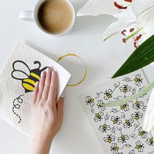 Amazing Swedish Dishcloth with bee pattern