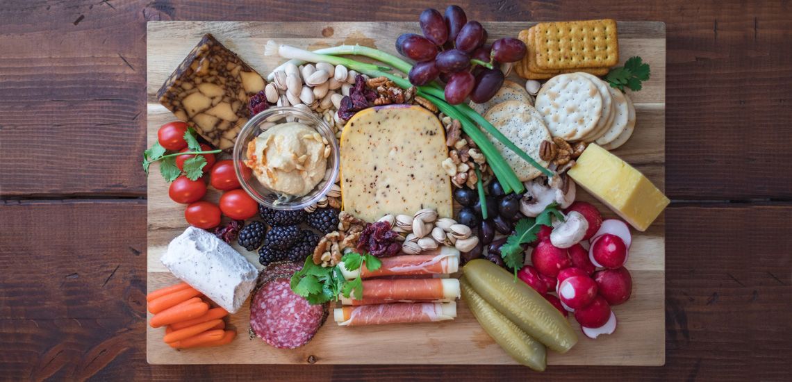 une planche a charcuterie