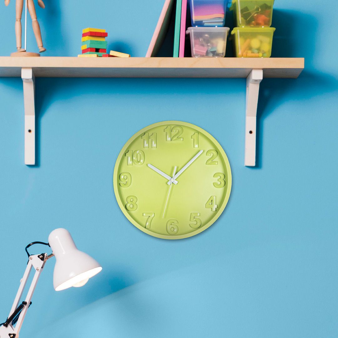 Just in! Add a functional accent to wall decor with our eye-catching clocks. Available in 8 different colours, they are a stylish accent that will help keep everyone on schedule. 🕐️⏲️💚💛🖤🤍⁠