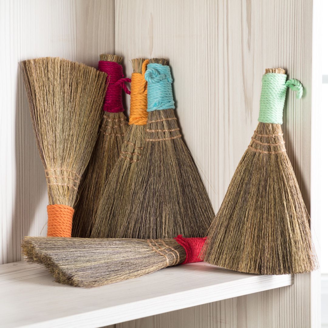 Spring into sparkle with our unique cleaning products! Get ready for a spring cleaning frenzy with our colourful whisk brooms, biodegradable Swedish dishcloths and much more! ✨️🧹🫧🧼⁠