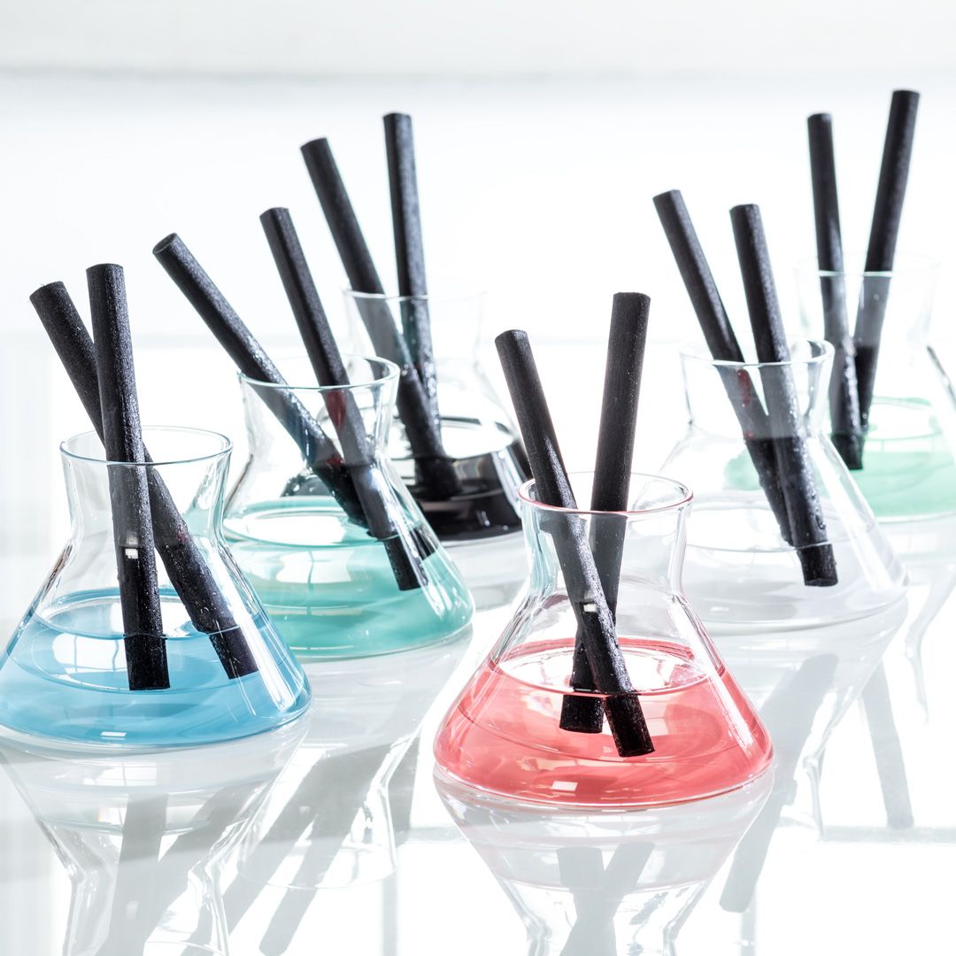 Just in! Our new Aromabotanical Diffusers will fill your shop with inspiring fresh fragrances! Available in 10 intoxicating scents, our newly designed glass vessels and bowls will provide continuous fragrance without the need for a flame. 💙💚🖤🧡⁠