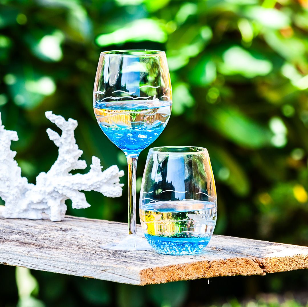 Get ready to set sail with our stunning coastal glassware! Inspired by the beauty of the ocean, these pieces will bring the seaside to your shop. 🌊🐟️🐬💙⁠