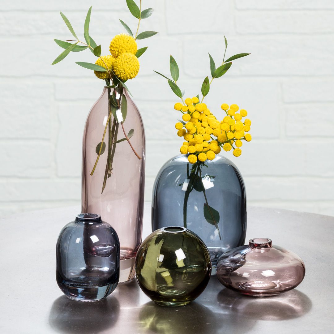 Add beauty and sophistication to floral decor with our stunning glass vases! Available in three gorgeous tints, these elegant bud vases come in small, barrel and tall sizes. All at amazing prices! 💙💚🩷⁠ ⁠