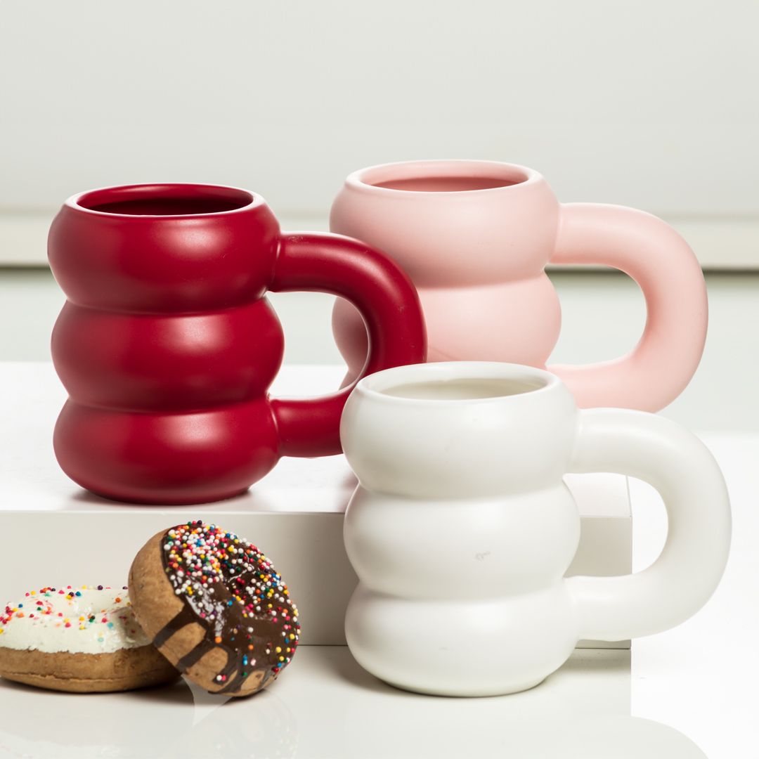 Sip, smile and be bubbly with our delightful Bubble Mugs! These on-trend designs will take coffee, tea and latte to the next level. In stock now!⁠