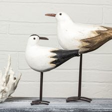 Bird figurines