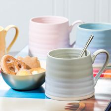 coffee mugs