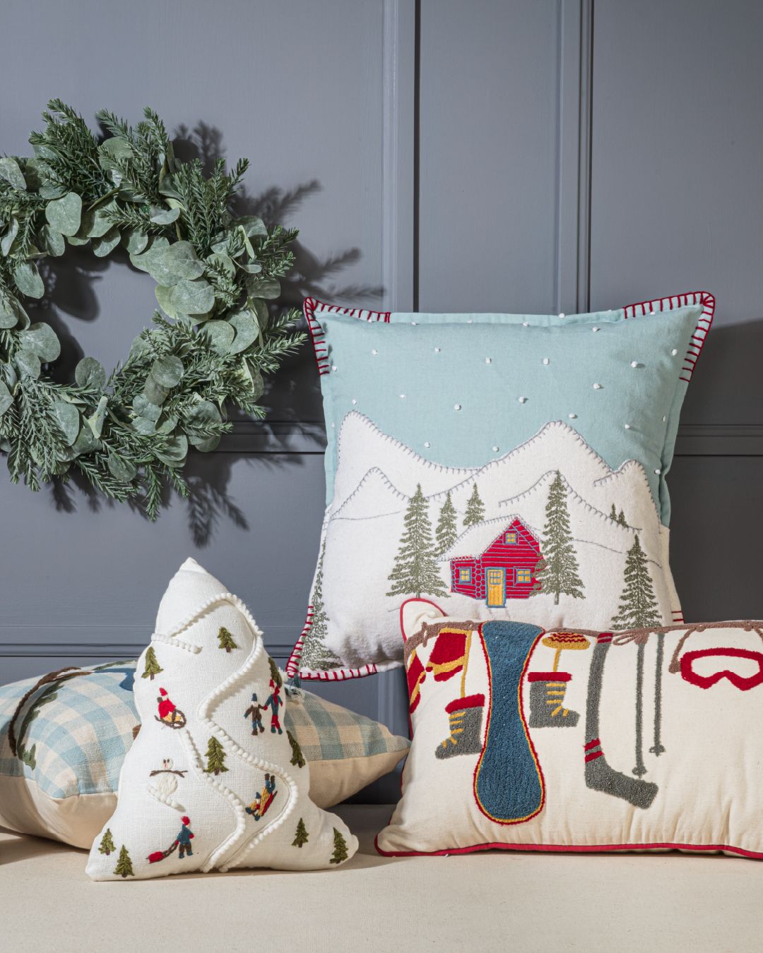 From cozy cabin pillows to winter-white accents, explore over 1,000 seasonal styles — all in stock and ready to ship! Hand-pick from our holiday bestsellers. ⛷️🚠❄️🏂️🌲⁠
