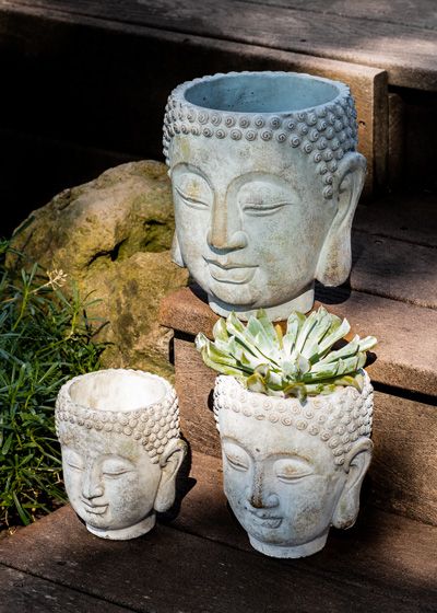 Pot de fleurs en forme de Bouddha