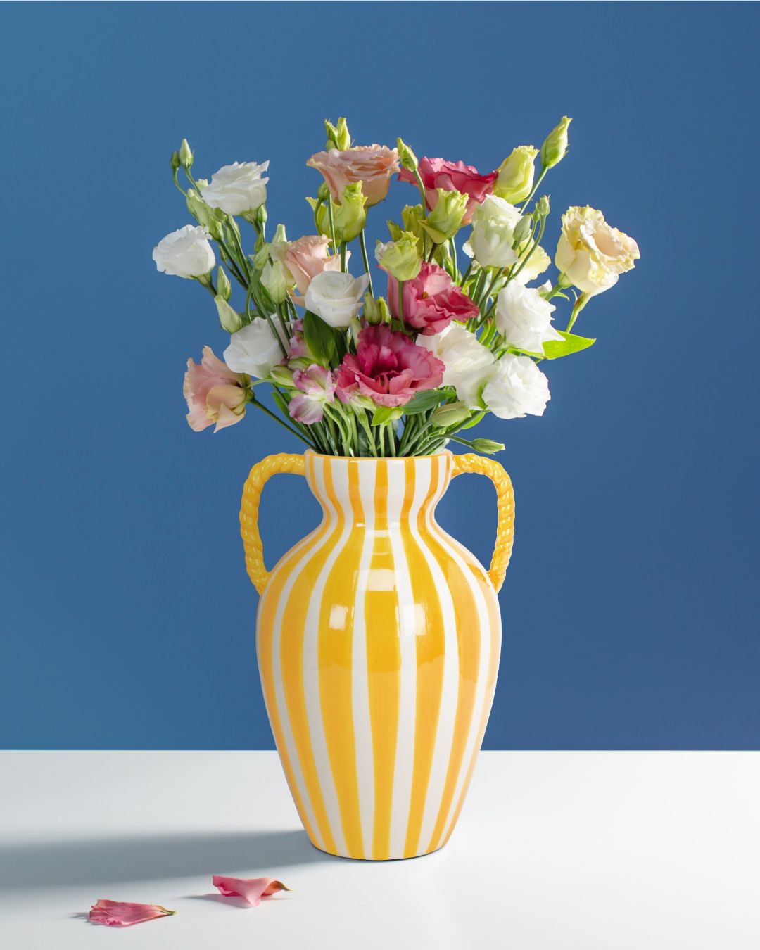 Lighten every corner of your shop with our bright and cheerful sun-themed products. Bursting with warmth, these pieces will bring the fun and sun indoors. 🌞☀️😎⁠