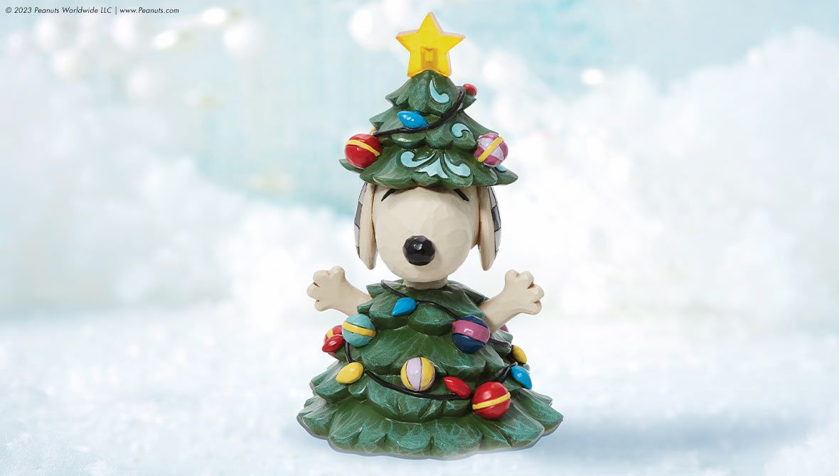 Snoopy Christmas Figurine