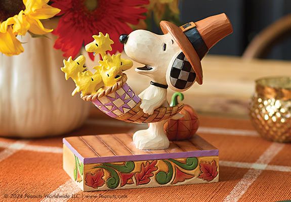 Snoopy thanksgiving figurine