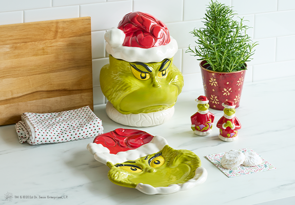 Grinch tableware