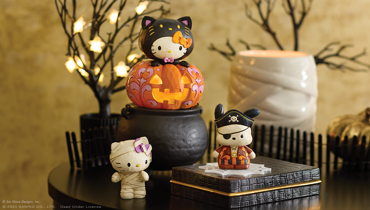 Sanrio Halloween figurines