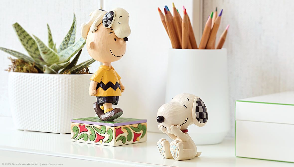 Snoopy and Charlie Brown figurine 
