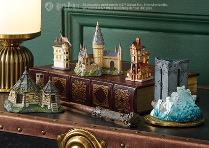 Harry Potter Lit Buildings 