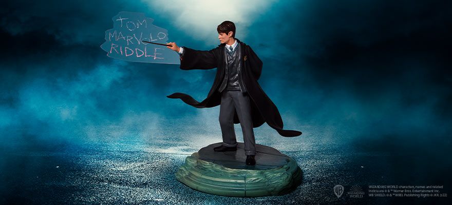 Tom Riddle Figurine