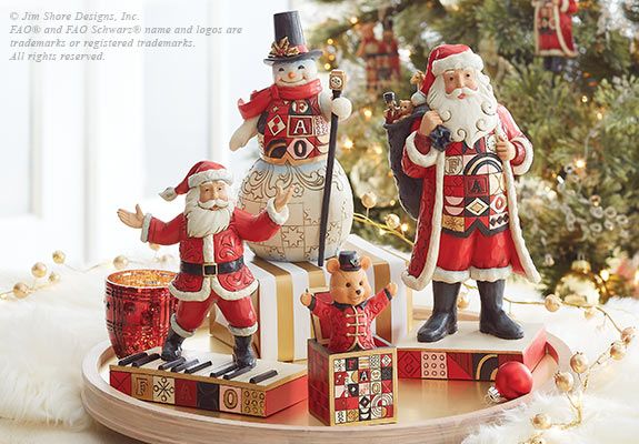 FAO Schwarz Santa Figurines 
