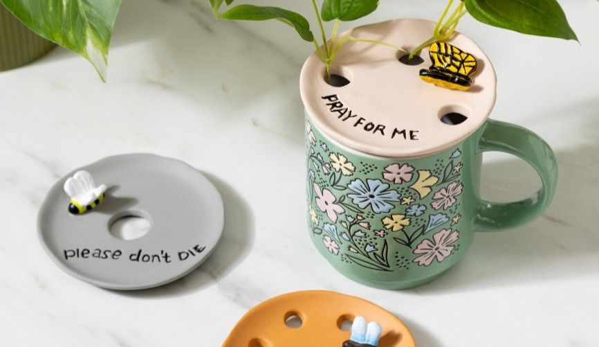 Shop Wholesale Gifts, Trinkets, Toys, and Accessories