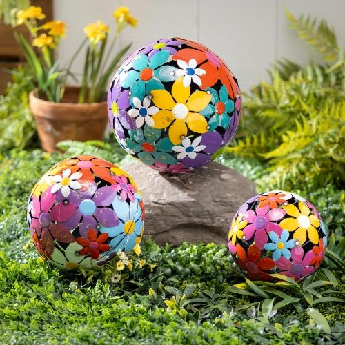 Shop wholesale garden décor