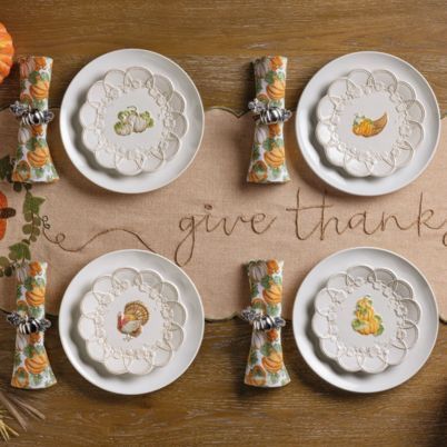 THANKSGIVING TABLESCAPES
