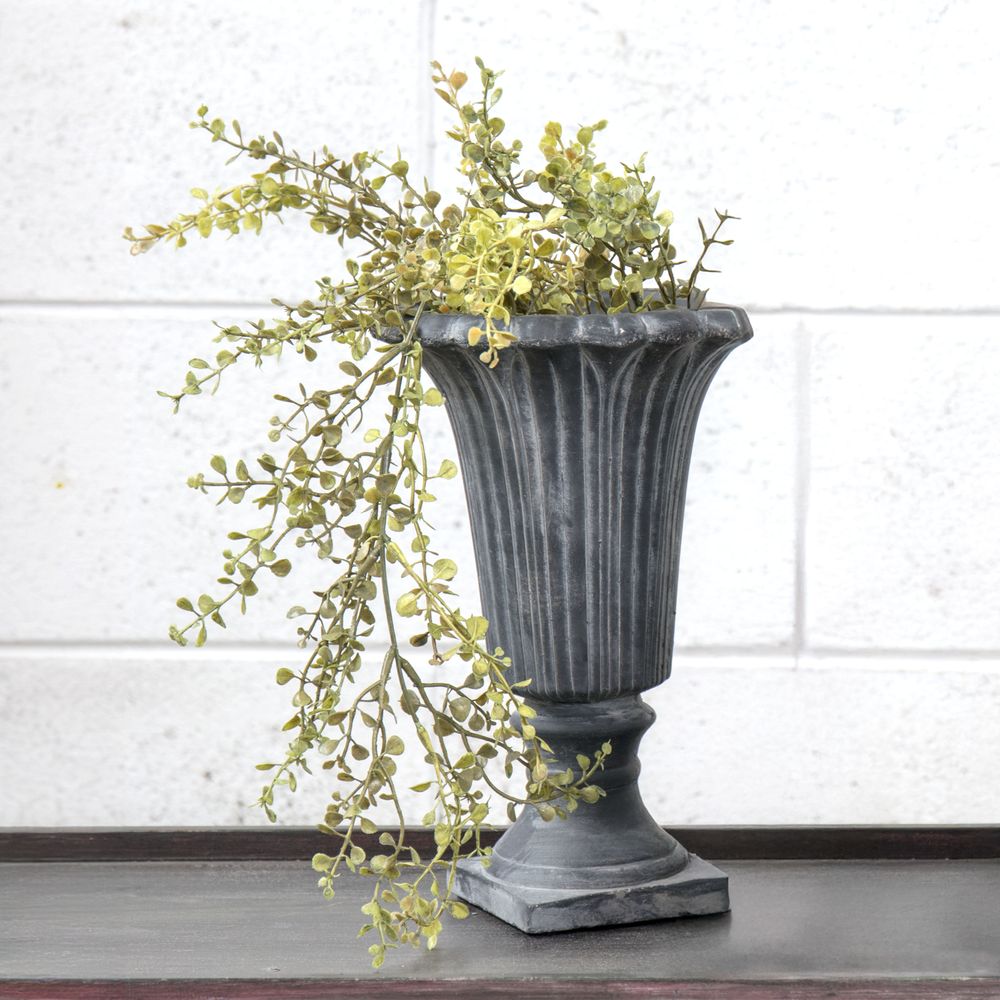Urns