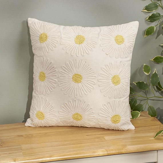 Wholesale Daisy Pillow